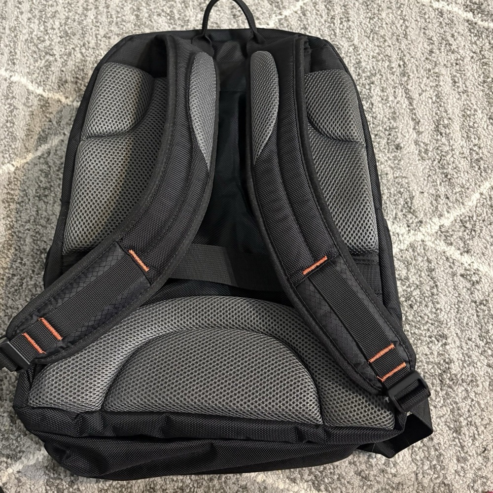Samsonite Tectonic Large Computer Backpack NWOT - image 2